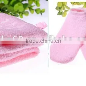 Footcare Moisturizing Spa Gel Socks for Women thumbnail-1