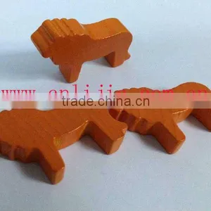 Lion Wooden Game Token thumbnail-1