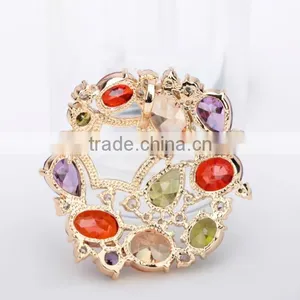 Platinum Plated Luxurious Multi Color Round Brooch With AAA+ Cubic Zircon Micro Pave Setting for Women and Men in 4 Colors thumbnail-3