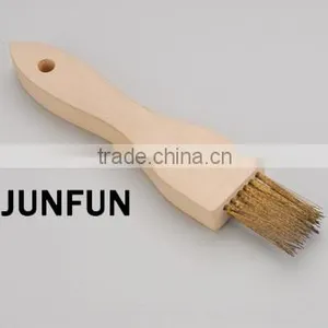 Beavertail Wooden Handle Detail Upright Wire Brush thumbnail-1