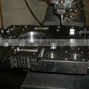 Injection Mold for Household Products thumbnail-3
