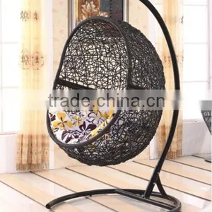 Bali Rattan Wicker Egg Chair thumbnail-2