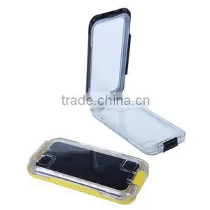 100% Waterproof Phone Case for Diving, Swimming, Camping and Hiking thumbnail-3