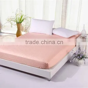 China Supplier High Quality Vinyl Fabric Quilted Waterproof Mattress Cover thumbnail-1