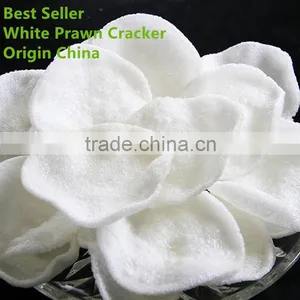 Fresh Fragrant and Crispy Seafood Snacks of White Prawn Crackers That Are Popular With Children thumbnail-2