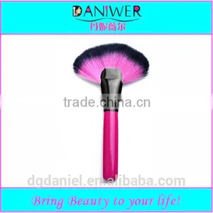Wooden Rose Handle Cosmetic Fan Brush Double Sided Natural Hair Makeup Brush thumbnail-1