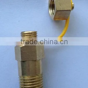 1/4" Brass Pete's Pressure Test Plug thumbnail-1