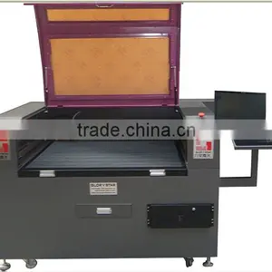Video Camera Laser Cutting Machine for Embroidery Irregular Labels thumbnail-1