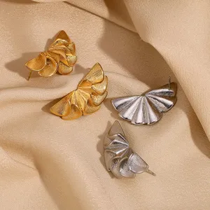 Stainless Steel Earrings for E-Commerce Sellers Custom Branding With Private Label Options thumbnail-1
