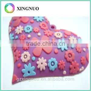 High Qualiy 3d Heart Shape Hard Pvc Rubber Key Chain thumbnail-3