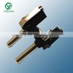XY-A-062 2 Pin 220 V Plug Adaptor With ROHS Certification thumbnail-1