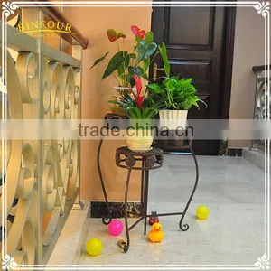Wrought Iron Round Foldable Swivel Indoor Plant Stand thumbnail-4