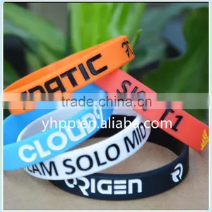 Customized Silicon Wristbands thumbnail-2