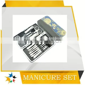 Beauty Nail Manicure Set thumbnail-1