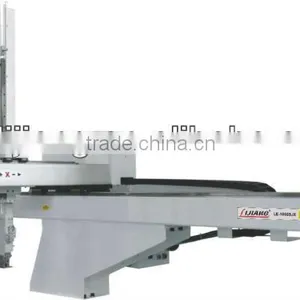 Robotic Arm for Injection Molding Machine thumbnail-1