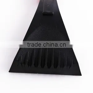 TYEE Durable Black and Red ABS Plastic Ice Scraper thumbnail-4