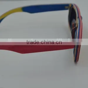 2015 New Fashion Recycled Skateboard Wood Sunglasses Frame Outisdie Black Inside Red Sunglasses Mens Polarized Sunglasses thumbnail-3