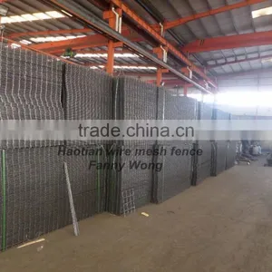 Hot Sale Black Flat Welded Wire Mesh Panel Fence Panel Construction Panel thumbnail-6