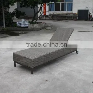 Rattan Patio Furniture Outdoor Wicker Chaise Sun Lounge Bed (BM-573) thumbnail-4
