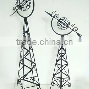 Metal Plant Stake With Globe thumbnail-1