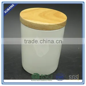 Heat Resistant White Ceramic Jar With Bamboo Lids thumbnail-1