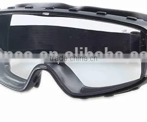 Polycarbonate Safety Goggles With EN Approved Quality thumbnail-6