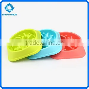 Factory Sale Plastic Slow Feed Dog Bowl Travel Dog Food Bowl thumbnail-1