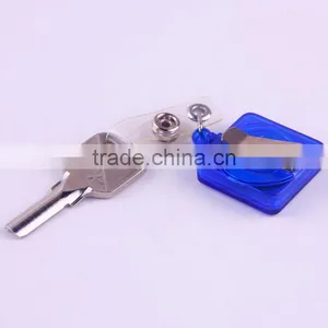 Plastic 60cm Small Retractable Cord Reels thumbnail-6