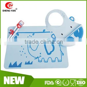 Customized Food Grade Silicone Baby Kids Placemat Bib/table Mat Quality Choice thumbnail-6