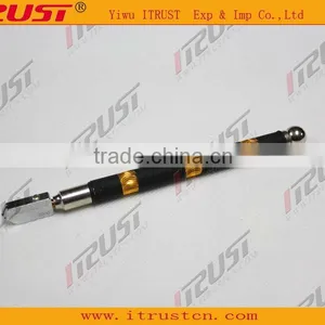 Glass Cutter With Tungsten Carbide Scribing Wheel Tip and Alloy Handle thumbnail-1