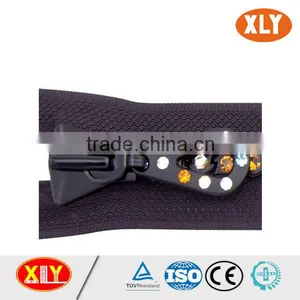 Xly High Quality Original Equipment #5 Colorful Diamond Zipper , Plastic Zipper thumbnail-4