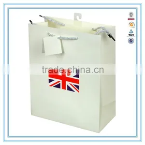 China Custom Printed Paper Bag With Handles thumbnail-3