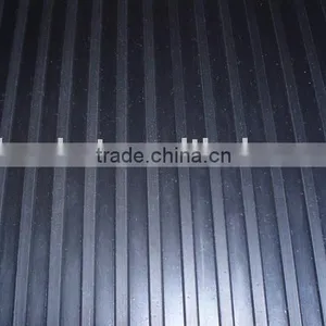 Green Wide Ribbed Rubber Mat thumbnail-1