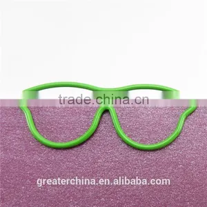 Sunglass Shape Paper Clip thumbnail-1