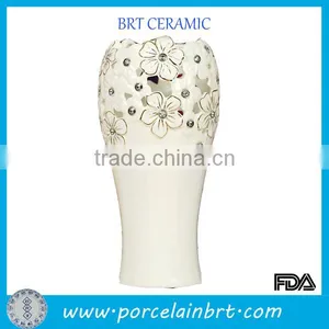 Porcelain Flower Planters Trumpet Vase for Wedding thumbnail-1