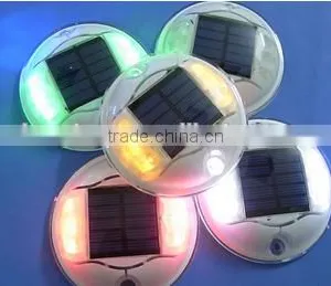 New Arrival High Quality Road Safety Stud Solar Light Factory OEM Colorful Solar Road Stud Solar Charge Light thumbnail-5