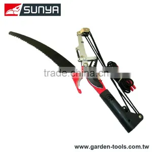 Ratchet Long Handle Long Reach Pole Tree Pruner thumbnail-1