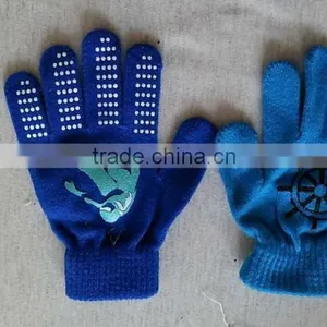 Good Quality Knitted Magic Glove thumbnail-3