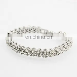Beautiful Diamond Crystal Braclelets for Woman thumbnail-2