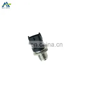 Auto Parts Fuel Rail High Pressure Sensor 8099063 For IVECO thumbnail-1