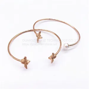 European and American Simple Wild Bee C-shaped Opening Stainless Steel Bracelet 18K Rose Gold Pearl Bracelet Factory Direct Sales thumbnail-1