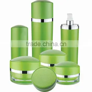 Eye Shaped Acrylic Lotion Pump Bottle thumbnail-1