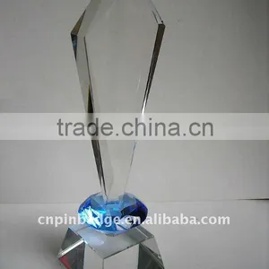 Crystal Trophy thumbnail-1