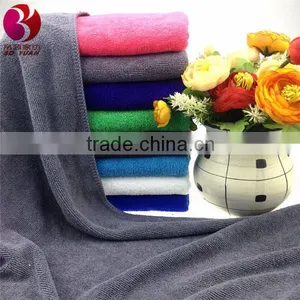 Microfiber Cleaning Cloth With Pvc Box thumbnail-1
