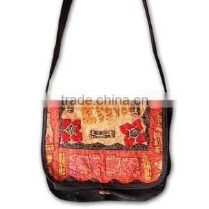 LOVELY ELEPHANT DESIGN DOMINIC SHOULDER BAG thumbnail-1