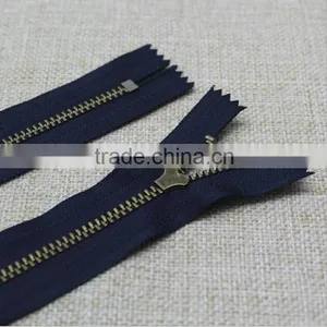 3# Auto Lock Close End Bronze Metal Zipper for Jeans Wholesale Cloth Accessories Zipper thumbnail-5