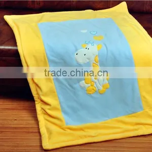 Jinhua MK 100% Polyester Wholesale Home Textile New Born Baby Thermal Polar Fleece Blanket thumbnail-6