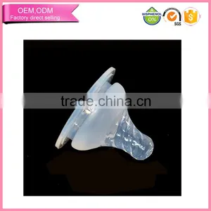 Manufacturer Sell Food Grade Wide Neck Anti Flatulence Silicone Baby Water Bottle Nipples thumbnail-2