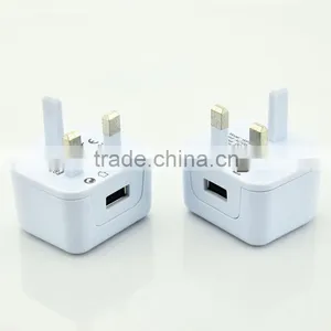 CE ROHS Active Usb Universal Travel Adapter With Usb Charger For UK thumbnail-1