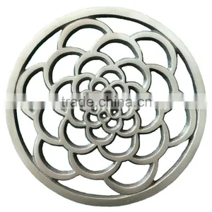 Ring Shape Antique Cast Iron Trivets thumbnail-1